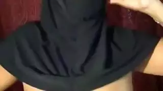 قحبه تنتاك بحضن زوجها تذل زوجها